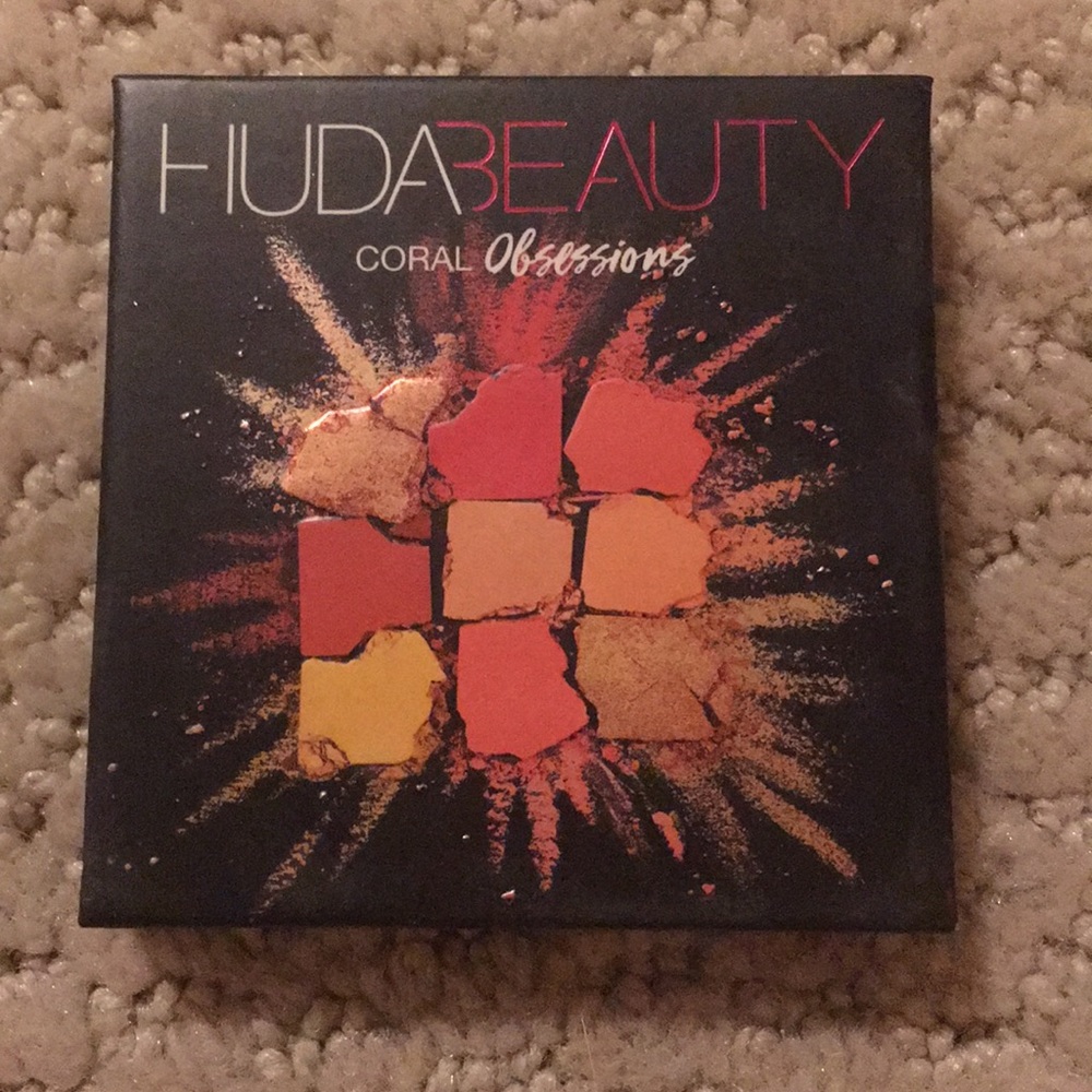 HudaBeauty Coral Obsessions